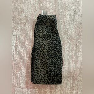 Forever 21 Animal Print pants / Jean